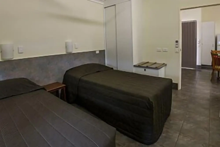 2 Bedrooms Villa