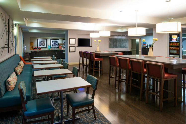 Hampton Inn San Francisco-Daly City photo 24