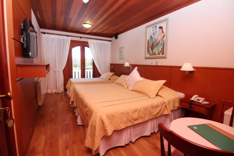 Standard Quadruple room with balcony