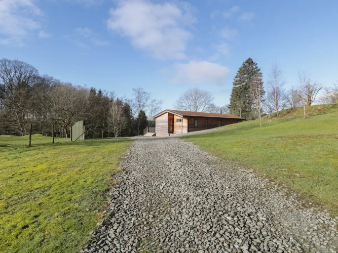 Tarn Lodge