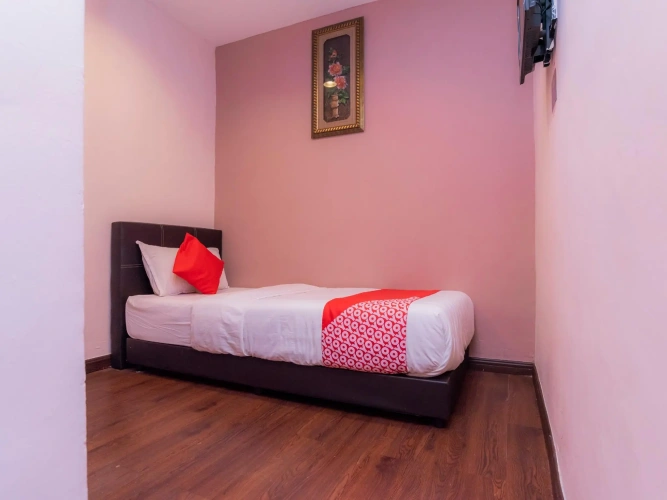 Deluxe Single room