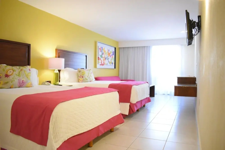 Standard Mountain Section room