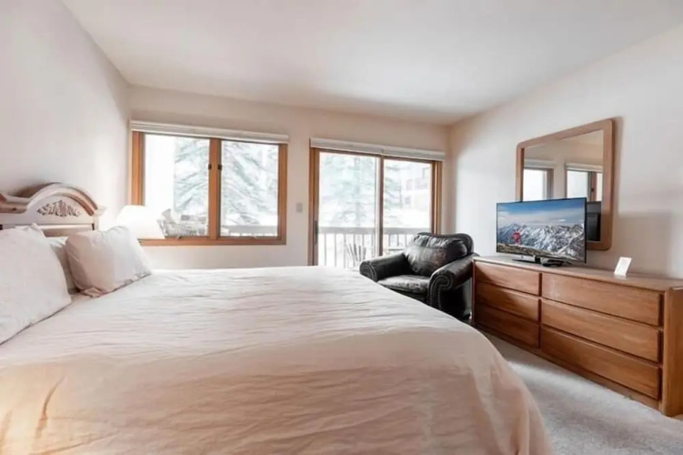Townsend Place Condo with Ski-In Ski-Out Access by RedAwning