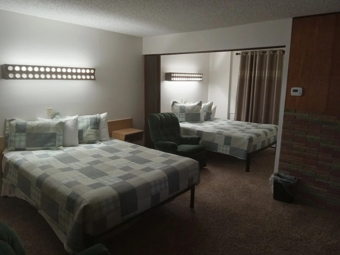 Siesta Motel
