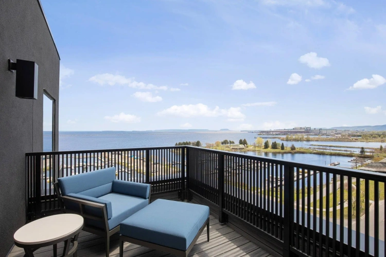 Executive Double room with balcony and with water view