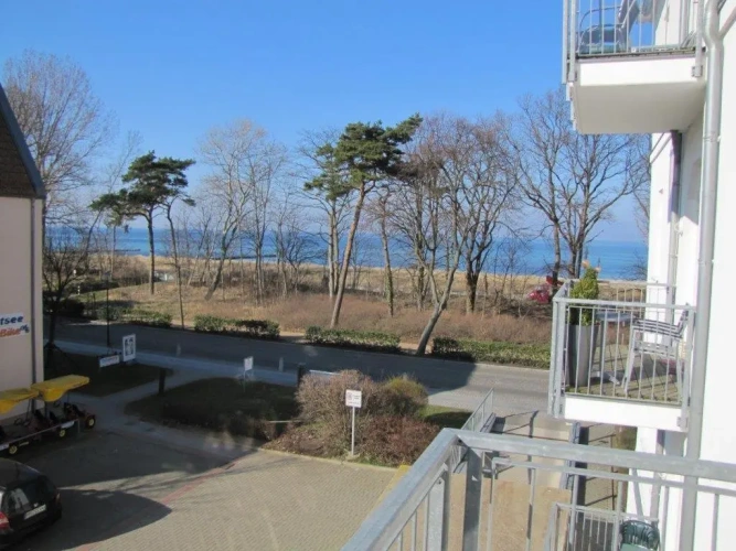 2 Bedrooms Apartment