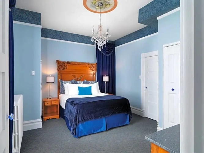 1 Bedroom Double Suite with balcony and with view