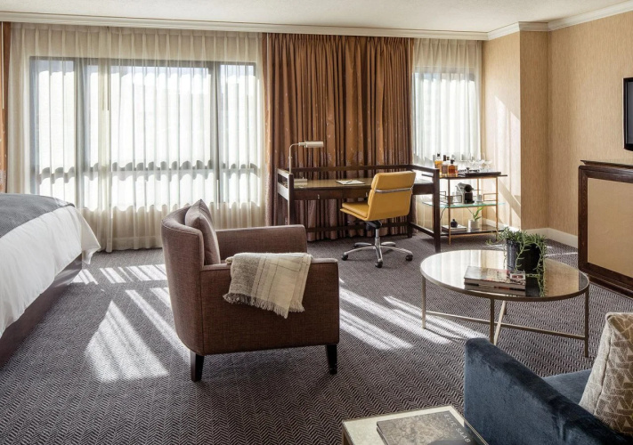 Dossier Hotel