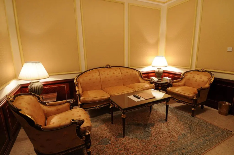 Falaj Daris Hotel