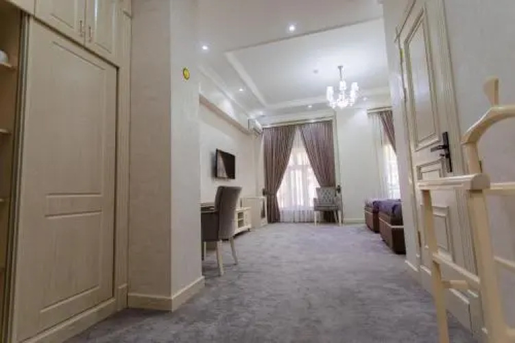 Shaxzoda Lux Hotel