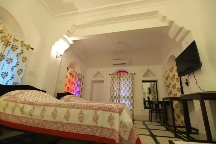 Chanod Haveli