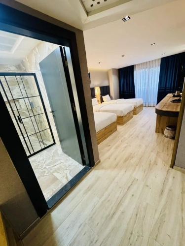 Deluxe Quadruple room