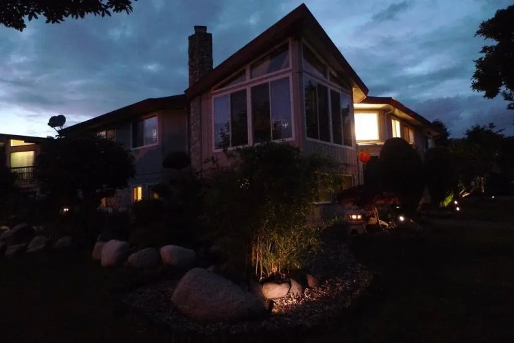Vancouver Garden Family Suite