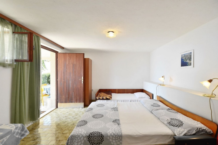Apartments Goran