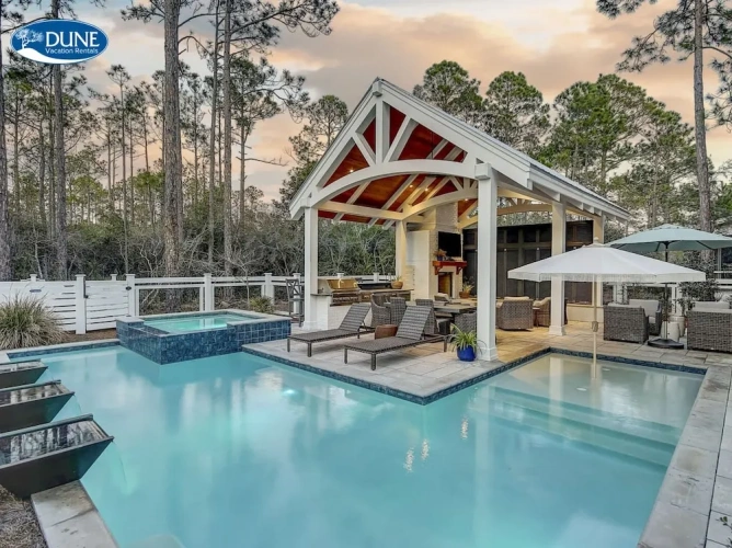 4 Bedrooms Cottage
