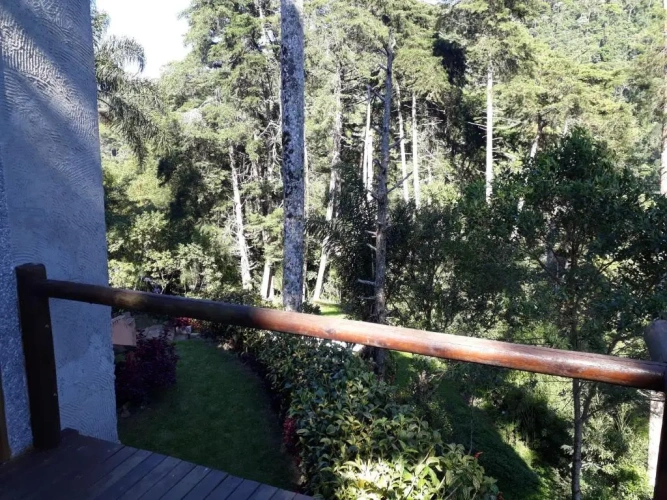 Suite with mountain view