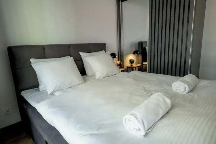 RentPlanet - Apartament Czysta