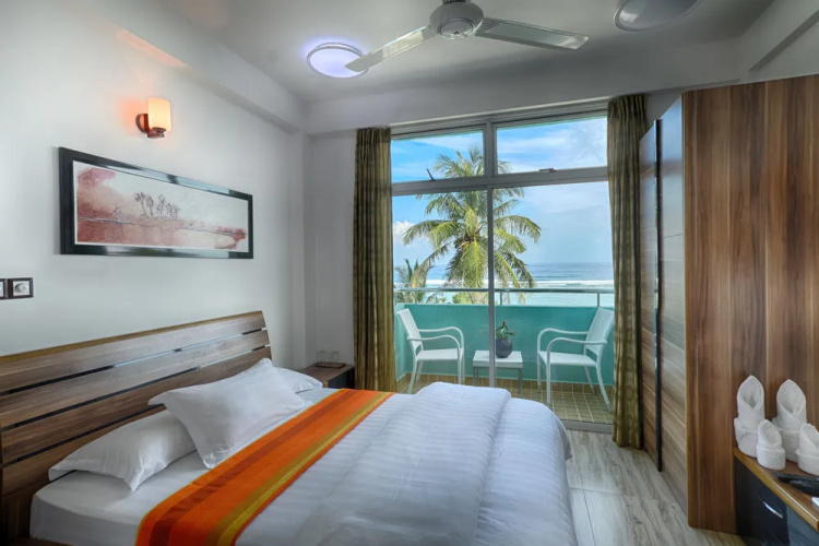 Beach Sunrise Inn
