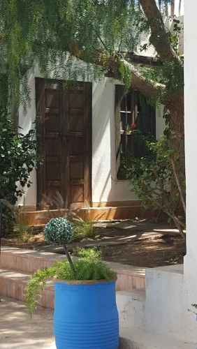 5 Bedrooms Villa