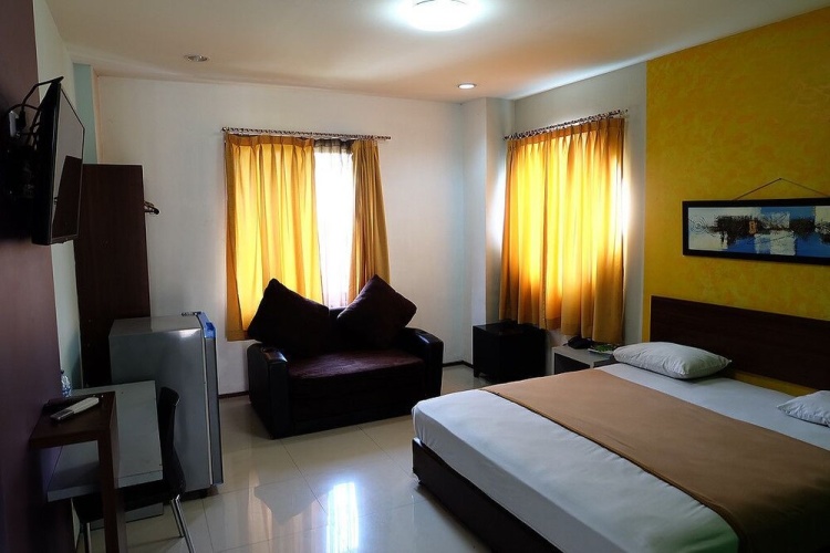 Guest rooms