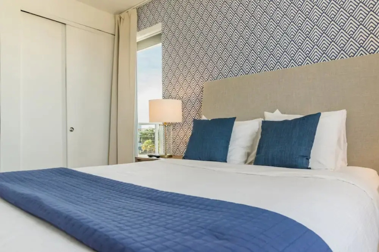 VHC Luxury Apartments 538 Apt #502