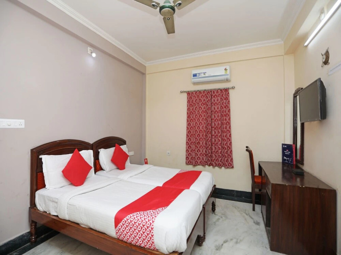 RS Corporate Guest House