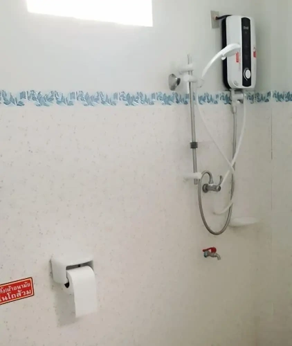 Standard Twin room with balcony