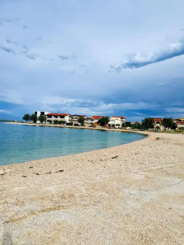 New apartment Vir, 200m from beach