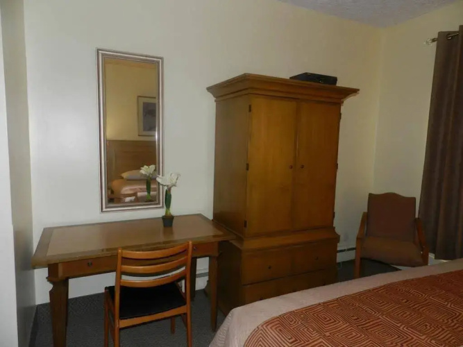 Rodeway Inn Airport