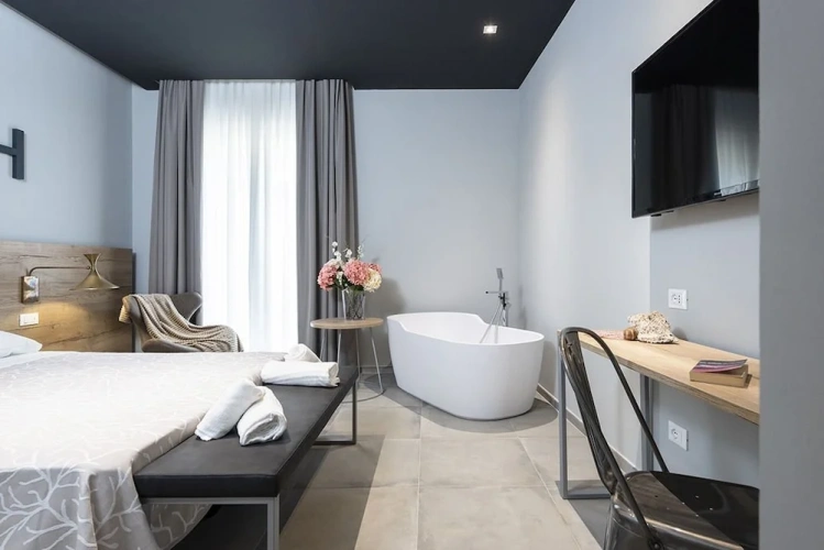 Superior Double room with balcony