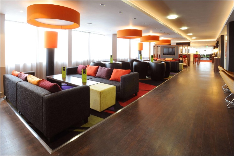 Hampton by Hilton Birmingham Broad Street photo 14