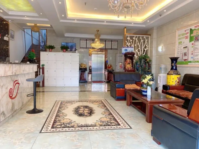 Shell Lu An East Bus Station Hotel