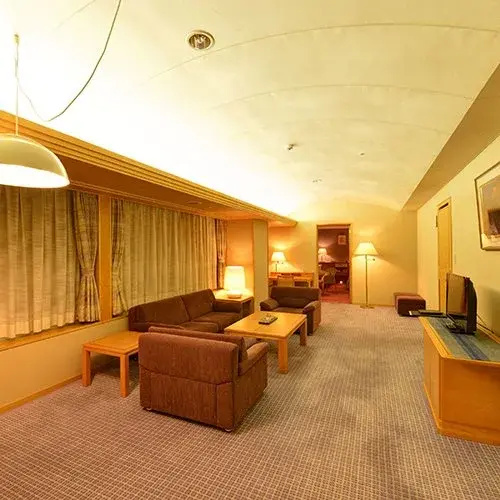 Tas Park Hotel