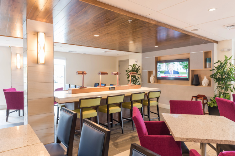 Holiday Inn Express Charleston Us Hwy 17 & I-526 photo 31