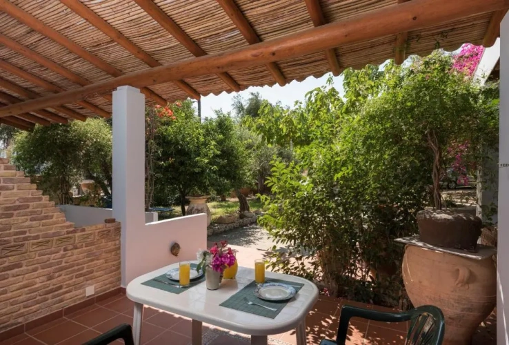 2 Bedrooms Cottage