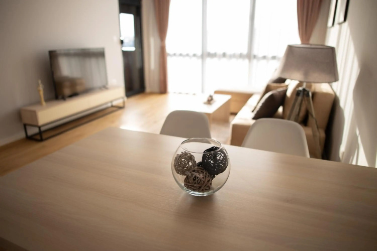LINA - PG, Riverside Apartment