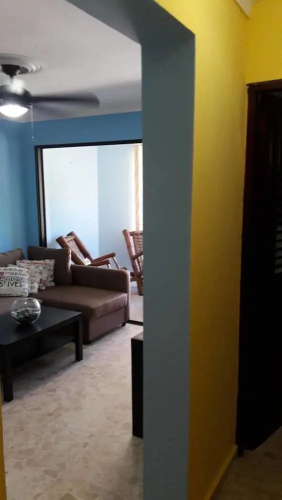 2 bedroom condo near beach