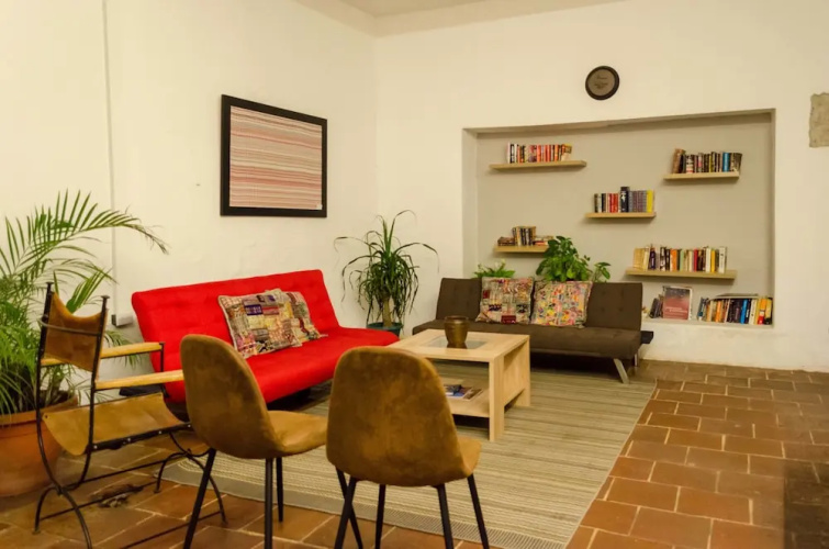 Lemon Tree Hostel