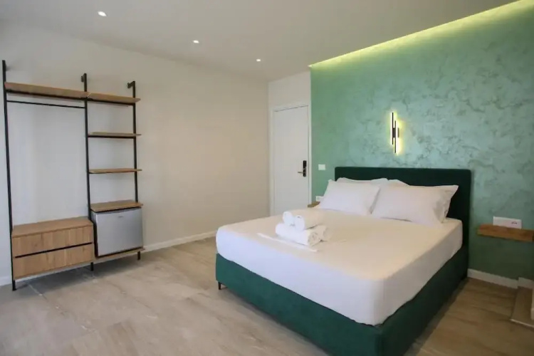 ReiVal Hotel