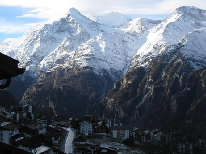 Triple Apartment with mountain view