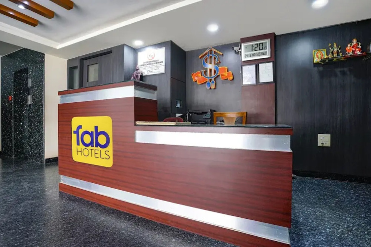 Fabhotel Prestige