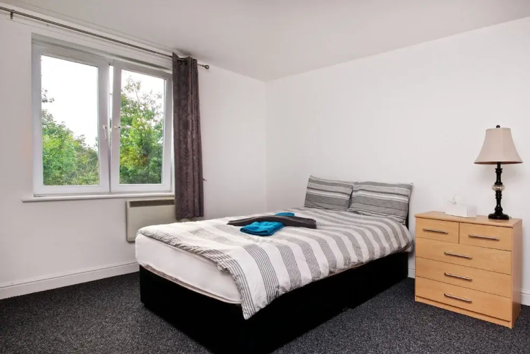 Impeccable 2-bed Apartment