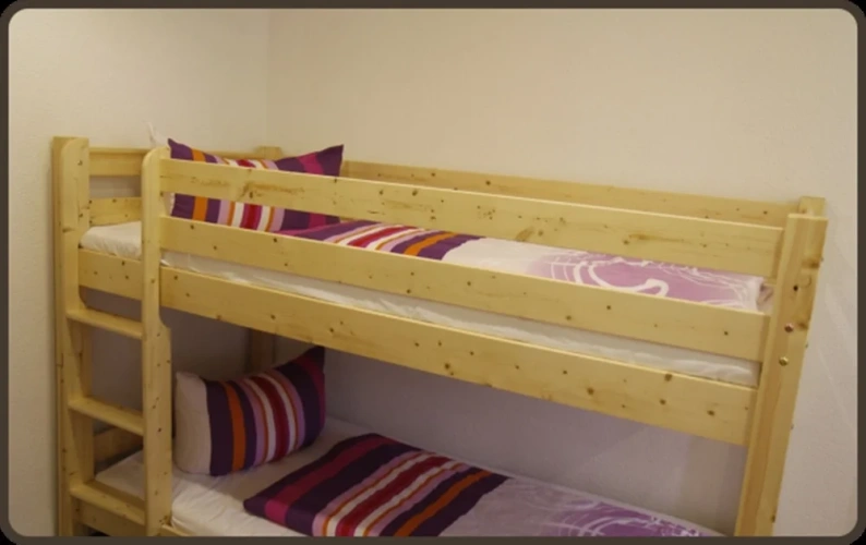 3 Bedrooms Standard Family room with balcony