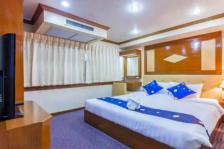 2 Bedrooms Suite