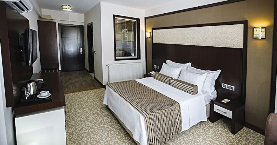 Standard Double room with view