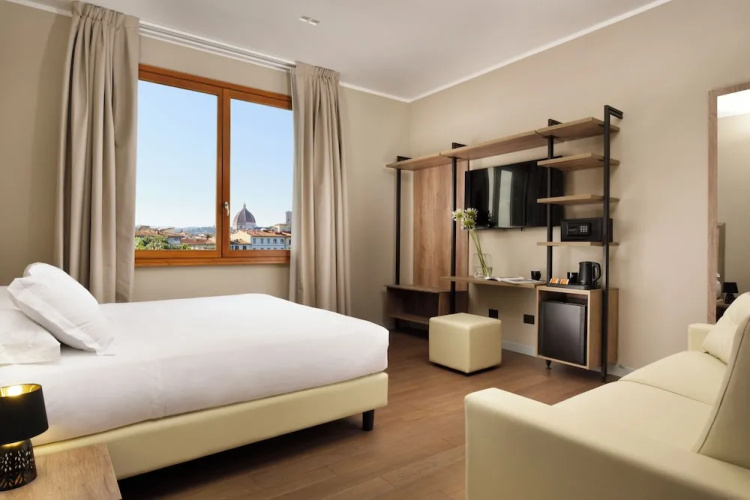 Essence Hotel