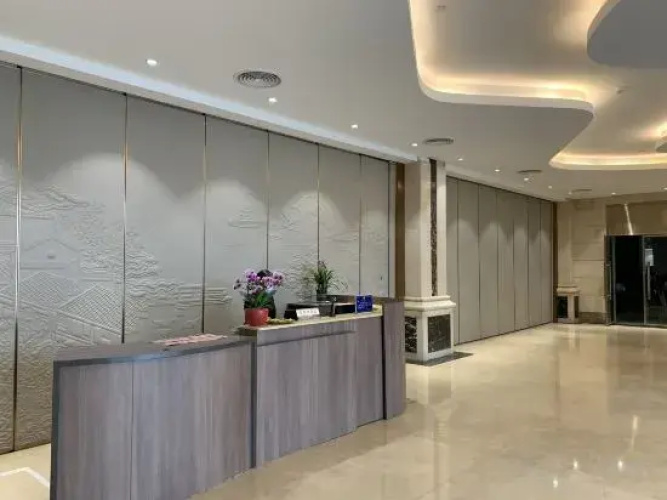 Harbour Hotel