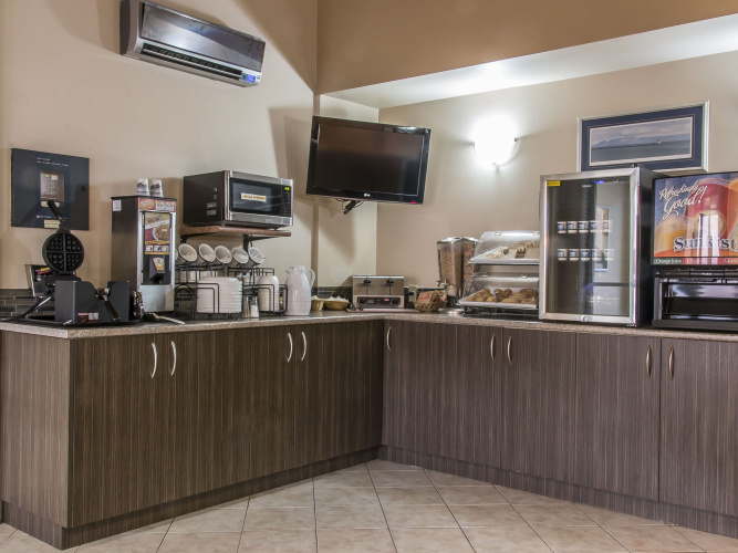 Howard Johnson by Wyndham Thunder Bay photo 14