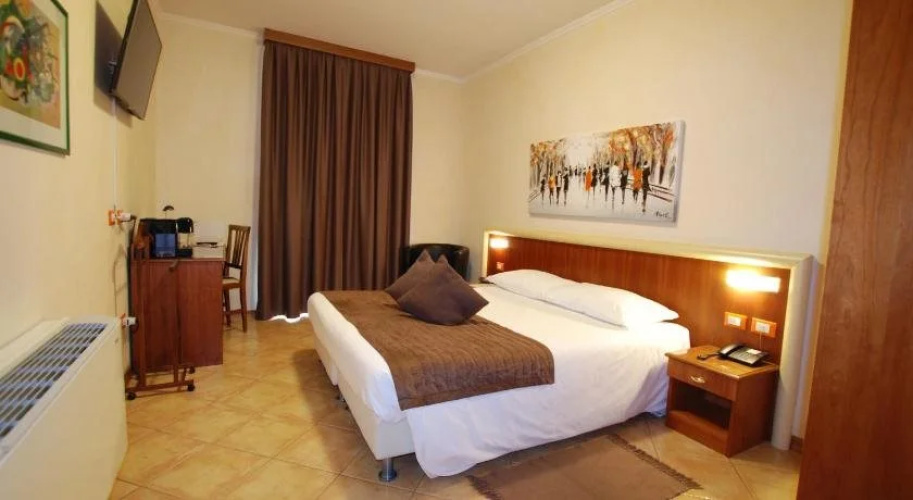 Hotel Lenotel