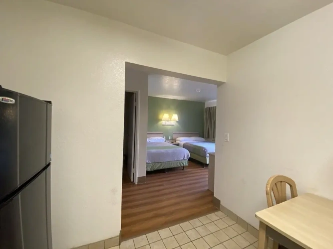 Deluxe Quadruple room